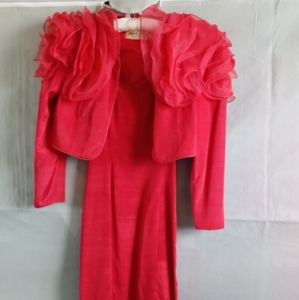 2 piece Red Dress for a Queen